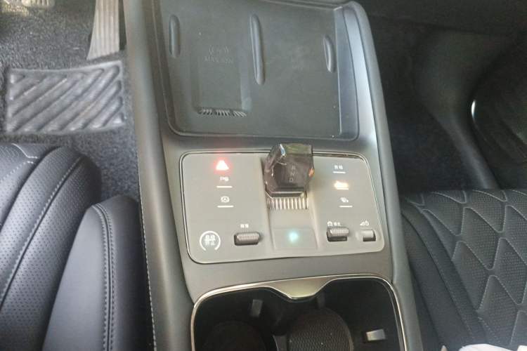 Used BYD Sealion 07 EV 2024 610 Long-Range Version Gear Lever