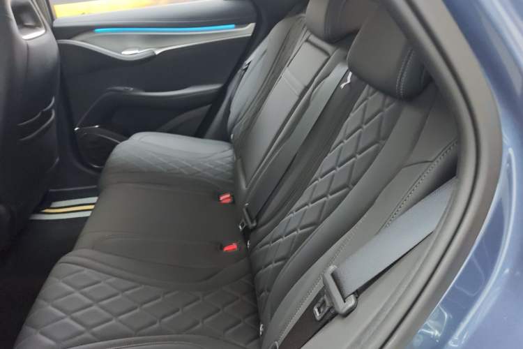 Used BYD Sealion 07 EV 2024 610 Long-Range Version Left Rear Seat