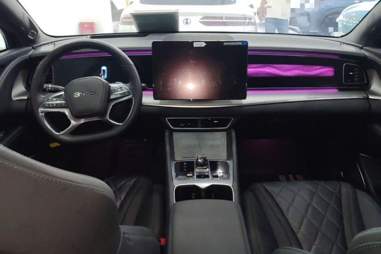 Used BYD Sealion 07 EV 2024 610 Zhihang Edition Center Console
