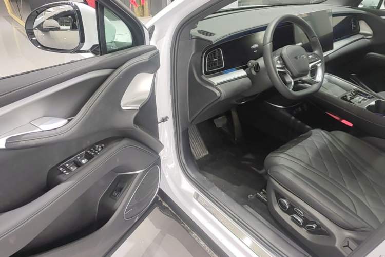 Used BYD Sealion 07 EV 2024 610 Long-Range Version Driver Seat