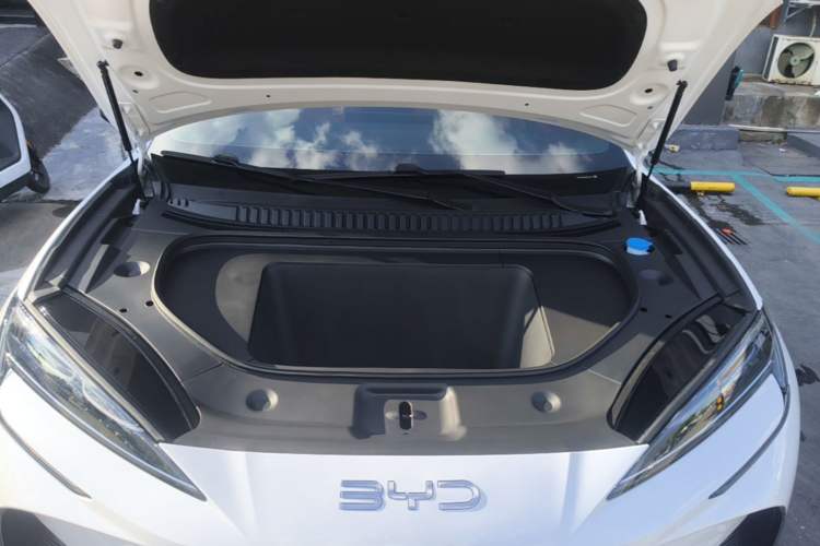 Used BYD Sealion 07 EV 2024 610 Long-Range Version Engine Bay