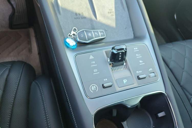 Used BYD Sealion 07 EV 2024 610 Long-Range Version Gear Lever