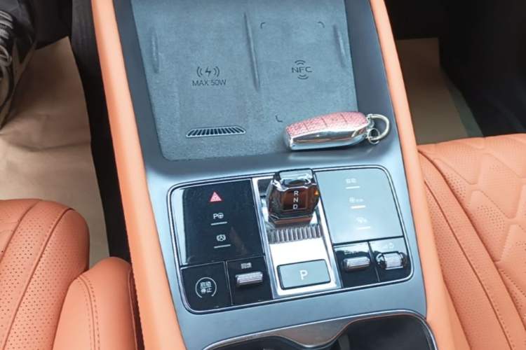 Used BYD Sealion 07 EV 2024 610 Long-Range Version Gear Lever