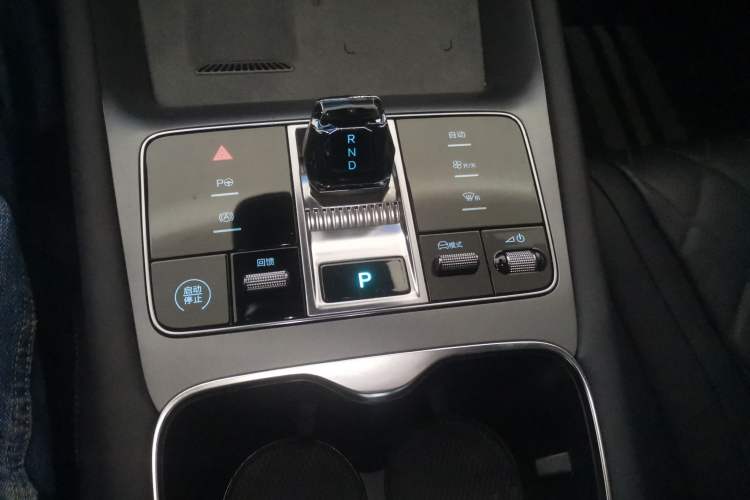 Used BYD Sealion 07 EV 2024 610 Zhihang Edition Gear Lever