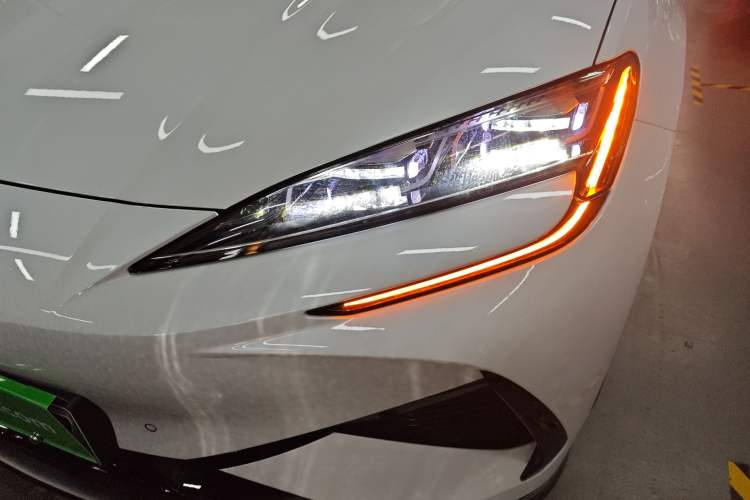 Used BYD Sealion 07 EV 2024 610 Zhihang Edition Left Front Headlight