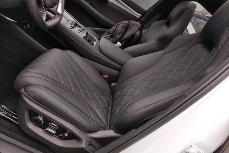 Used BYD Sealion 07 EV 2024 610 Long-Range Version Left Front Seat