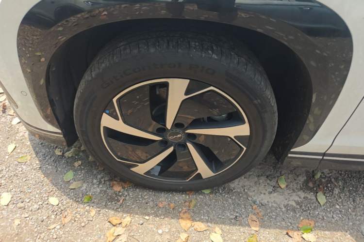 Used BYD Sealion 07 EV 2024 550 Standard Edition Left Front Wheel Hub