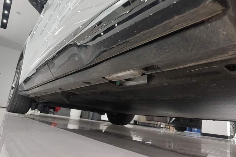 Used BYD Sealion 07 EV 2024 610 Long-Range Version Left Side Sill