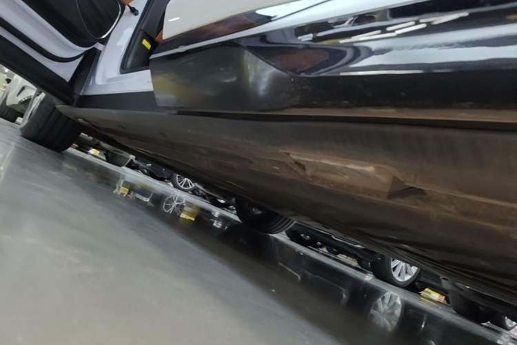 Used BYD Sealion 07 EV 2024 610 Long-Range Version Left Side Sill
