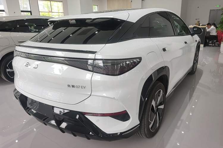 Used BYD Sealion 07 EV 2024 610 Long-Range Version Rear Right 45 Deg