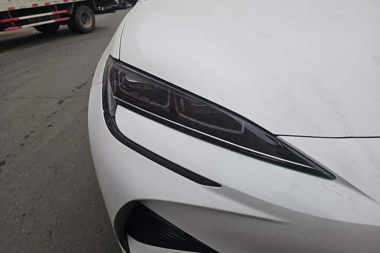 Used BYD Sealion 07 EV 2024 610 Long-Range Version Right Front Headlight