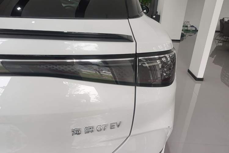 Used BYD Sealion 07 EV 2024 610 Long-Range Version Right Rear Taillight