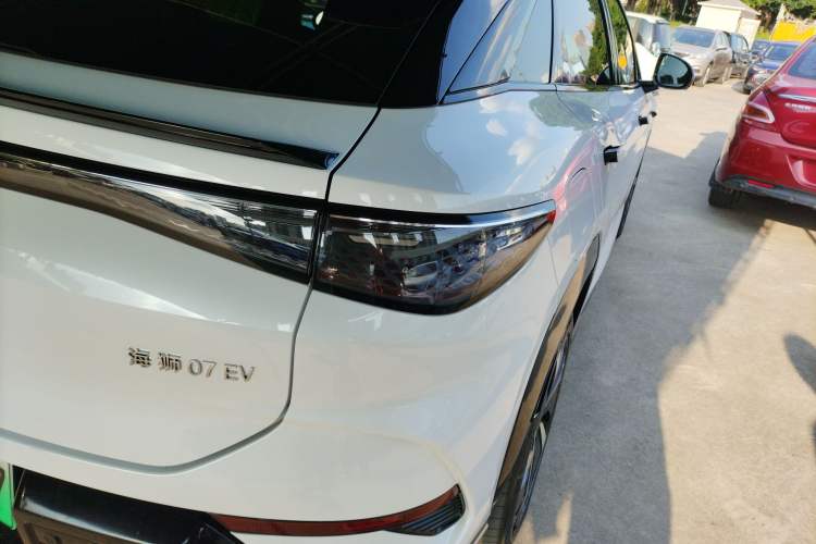 Used BYD Sealion 07 EV 2024 610 Zhihang Edition Right Rear Taillight