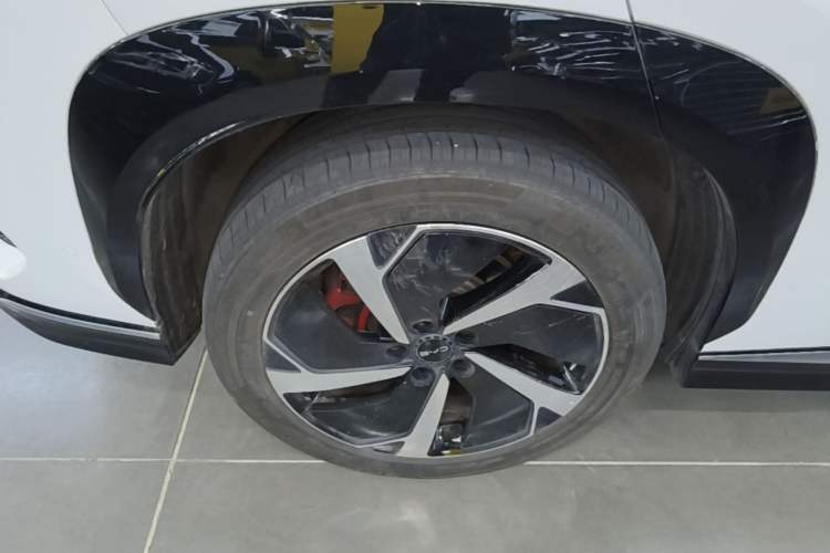 Used BYD Sealion 07 EV 2024 610 Long-Range Version Right Rear Wheel Hub