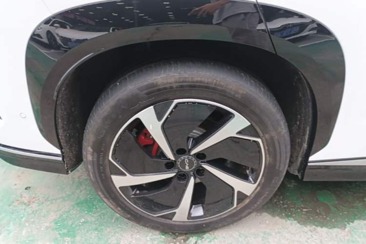 Used BYD Sealion 07 EV 2024 610 Long-Range Version Right Rear Wheel Hub
