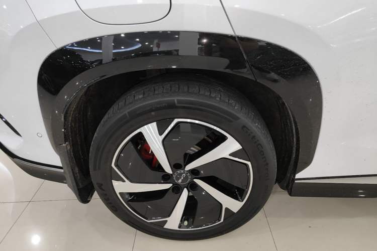 Used BYD Sealion 07 EV 2024 610 Zhihang Edition Right Rear Wheel Hub