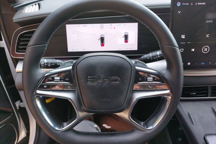 Used BYD Sealion 07 EV 2024 610 Zhihang Edition Steering Wheel