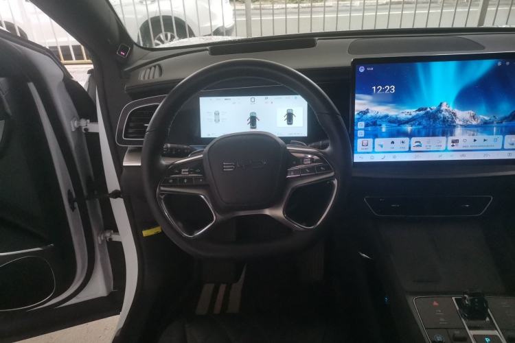 Used BYD Sealion 07 EV 2024 610 Zhihang Edition Steering Wheel