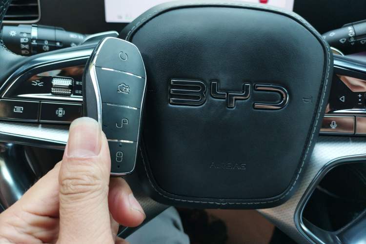 Used BYD Sealion 07 EV 2024 610 Zhihang Edition Vehicle Key