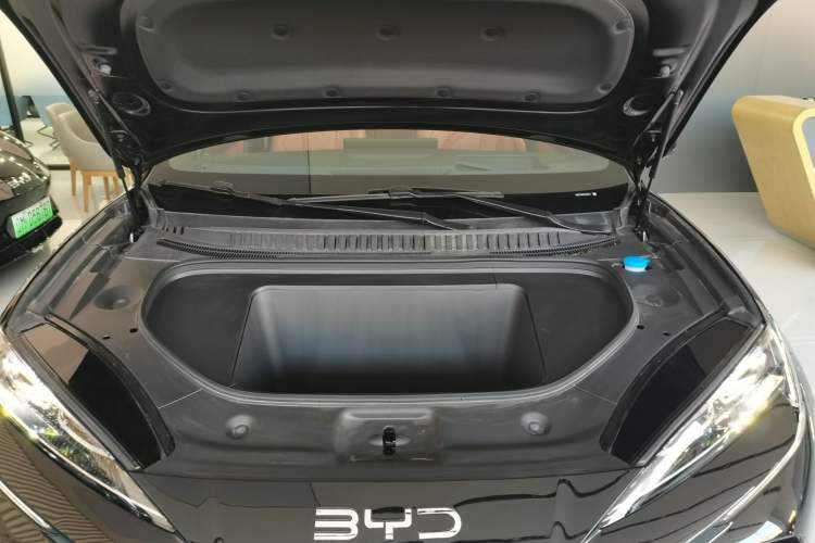 Used BYD Sealion 07 EV 2025 550 All-Wheel Drive Intelligent Driving Version Engine Bay