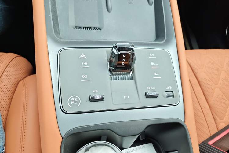 Used BYD Sealion 07 EV 2025 610 Zhihang Edition Gear Lever