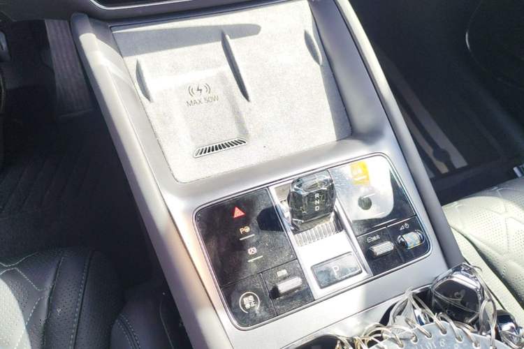 Used BYD Sealion 07 EV 2025 550 All-Wheel Drive Intelligent Driving Version Gear Lever
