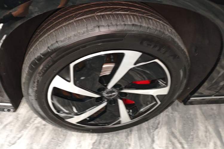 Used BYD Sealion 07 EV 2025 610 Intelligent Driving Edition Left Front Wheel Hub