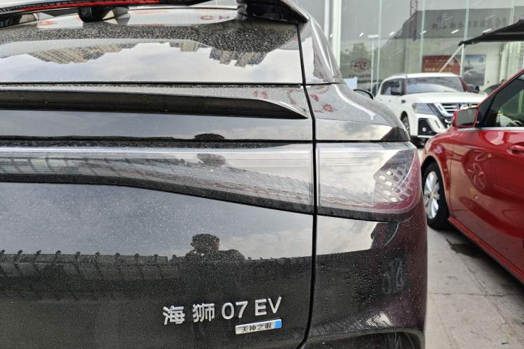 Used BYD Sealion 07 EV 2025 610 Zhihang Edition Right Rear Taillight