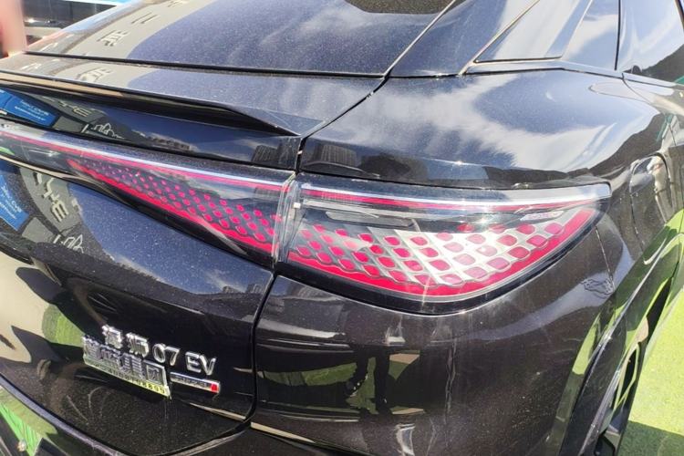 Used BYD Sealion 07 EV 2025 550 All-Wheel Drive Intelligent Driving Version Right Rear Taillight