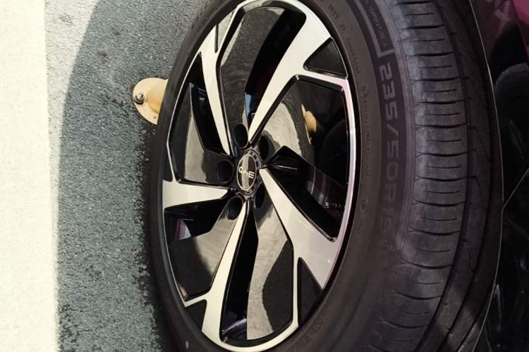 Used BYD Sealion 07 EV 2025 610 Intelligent Driving Edition Right Rear Wheel Hub