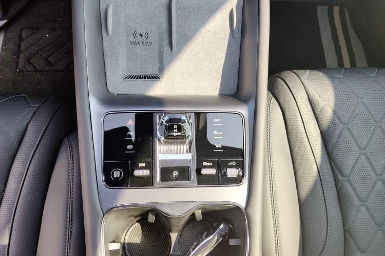 Used BYD Sealion 07 EV 2025 610 Intelligent Driving Edition Gear Lever