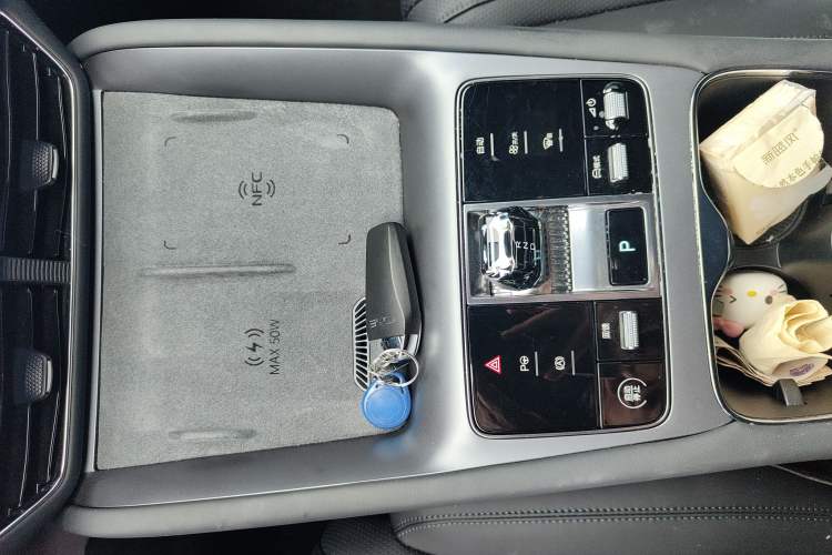 Used BYD Sealion 07 EV 2025 610 Zhihang Edition Gear Lever