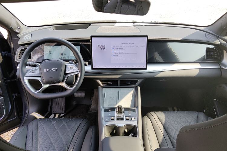 Used BYD Sealion 07 EV 2025 610 Intelligent Driving Edition Interior 2