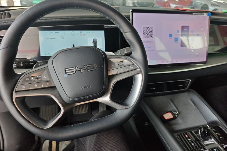 Used BYD Sealion 07 EV 2025 610 Intelligent Driving Edition Center Console