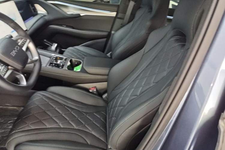 Used BYD Sealion 07 EV 2025 610 Zhihang Edition Interior 5