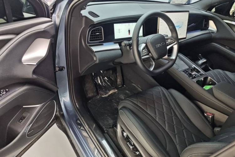 Used BYD Sealion 07 EV 2025 610 Zhihang Edition Interior 6