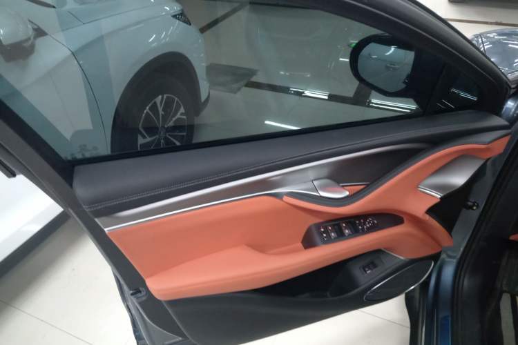 Used BYD Sealion 07 EV 2025 610 Zhihang Edition Left Front Door Interior
