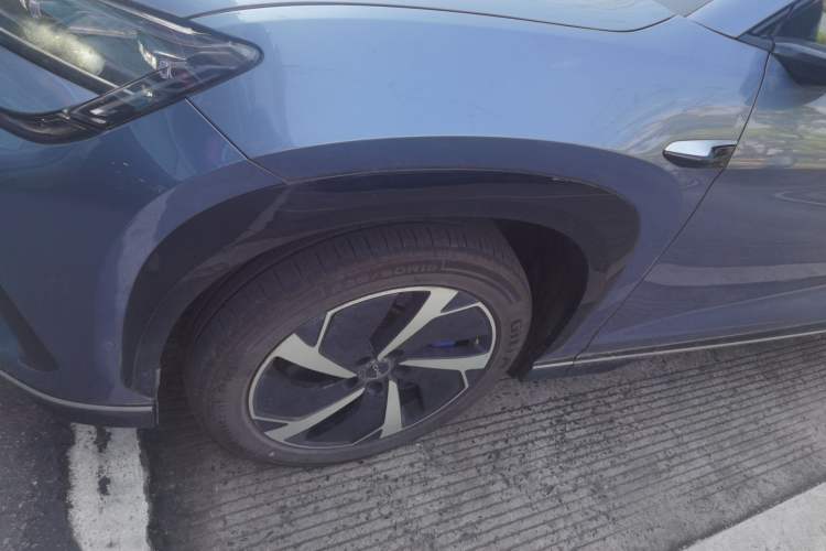 Used BYD Sealion 07 EV 2025 610 Intelligent Driving Edition Left Front Wheel Hub