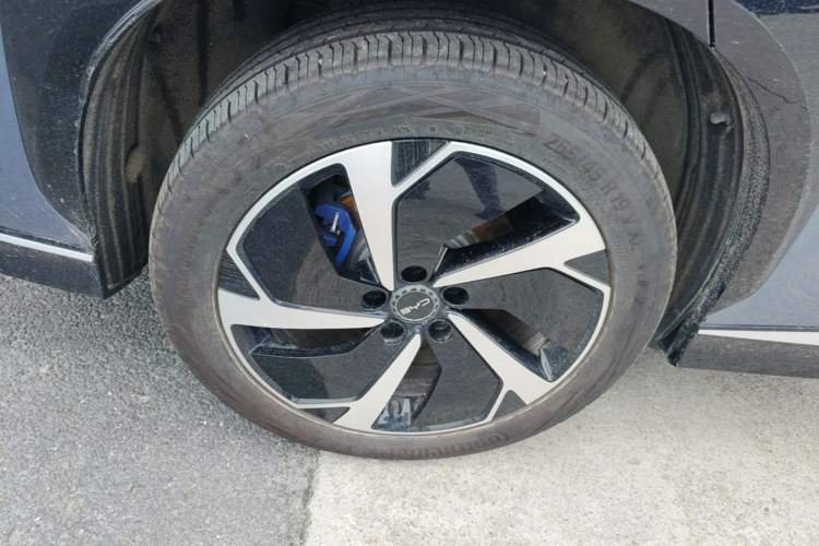Used BYD Sealion 07 EV 2025 610 Intelligent Driving Edition Right Rear Wheel Hub