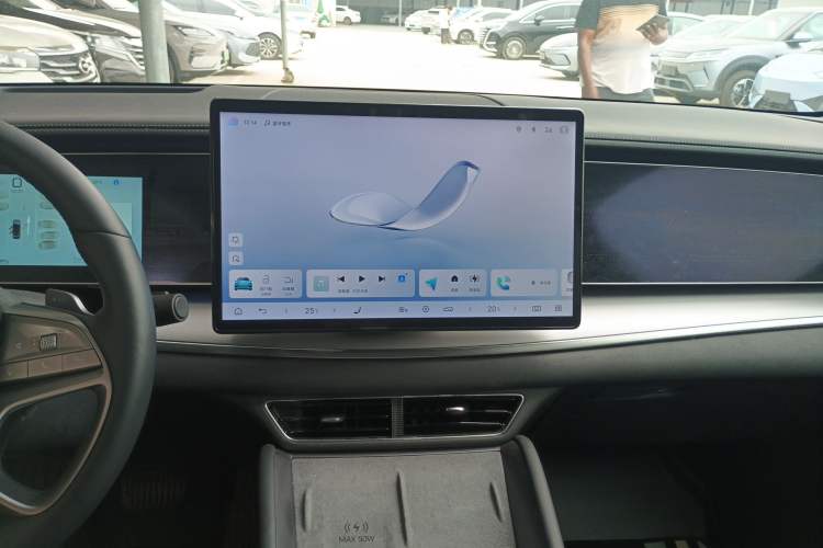 Used BYD Sealion 07 EV 2025 610 Intelligent Driving Edition Audio And AC Panel