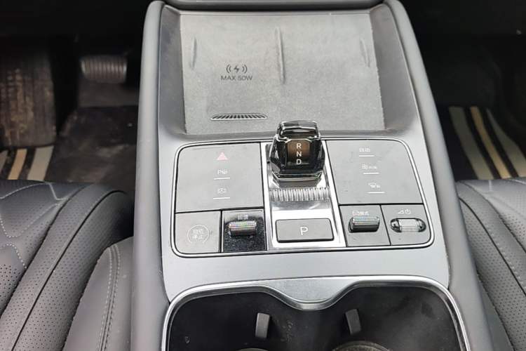 Used BYD Sealion 07 EV 2025 610 Intelligent Driving Edition Gear Lever