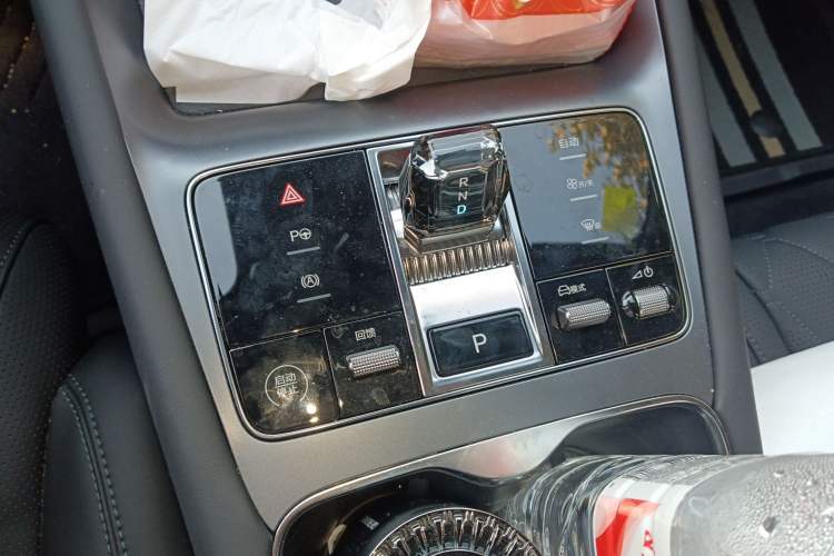Used BYD Sealion 07 EV 2025 610 Zhihang Edition Gear Lever