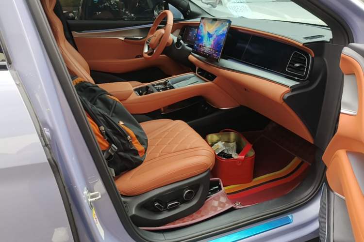 Used BYD Sealion 07 EV 2025 610 Zhihang Edition Right Front Seat