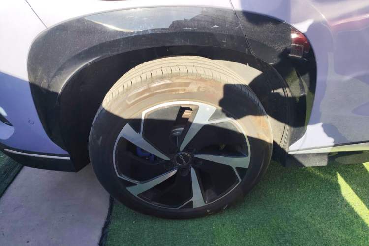 Used BYD Sealion 07 EV 2025 610 Intelligent Driving Edition Right Rear Wheel Hub