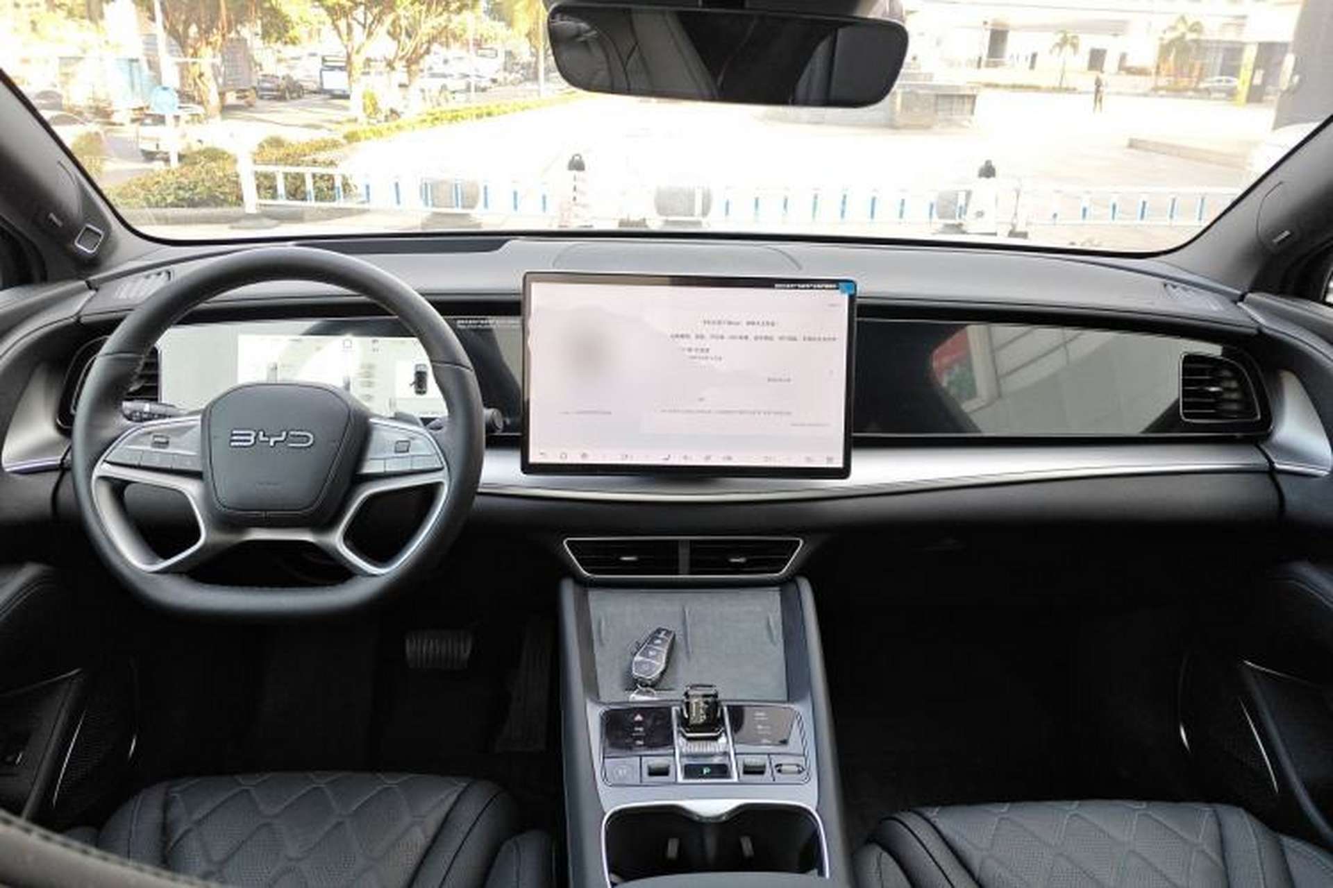 Used BYD Sealion 07 EV 2025 610 Intelligent Driving Edition Center Console