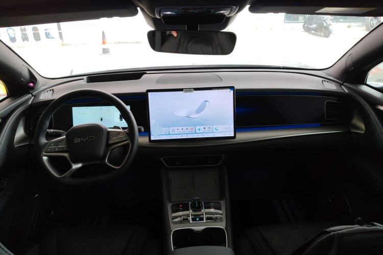 Used BYD Sealion 07 EV 2025 610 Intelligent Driving Edition Center Console