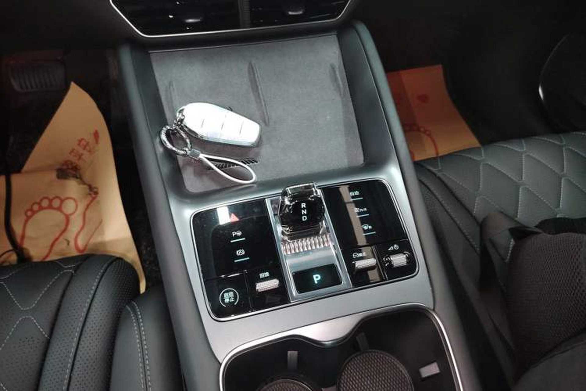 Used BYD Sealion 07 EV 2025 610 Zhihang Edition Gear Lever