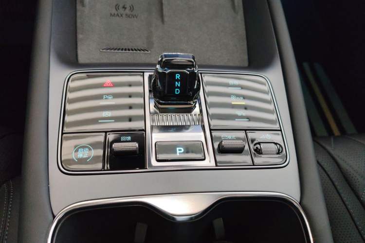 Used BYD Sealion 07 EV 2025 610 Intelligent Driving Edition Gear Lever