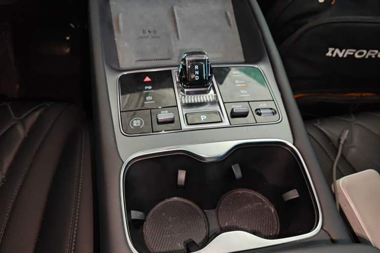 Used BYD Sealion 07 EV 2025 610 Intelligent Driving Edition Gear Lever
