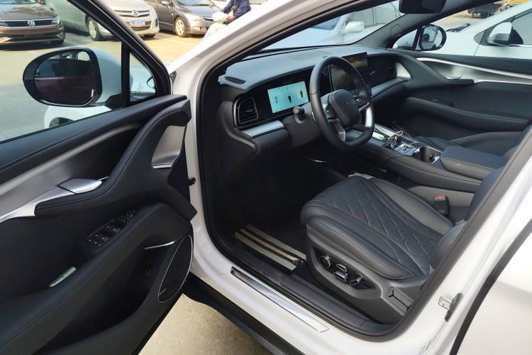 Used BYD Sealion 07 EV 2025 610 Zhihang Edition Interior 3